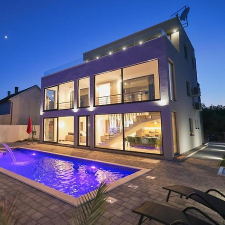 Rhapsody In Green - Luxury Villa In Zadar Crno Exteriér fotografie